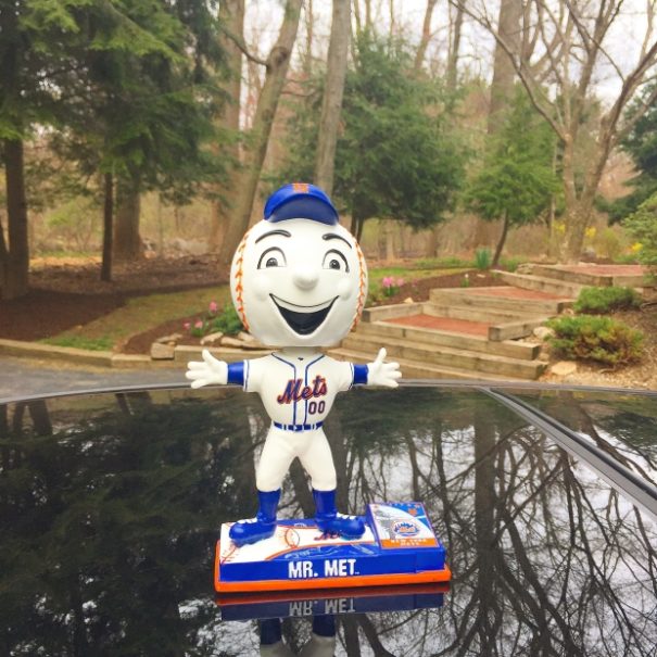 Bobble of the Day “Mr. Met”